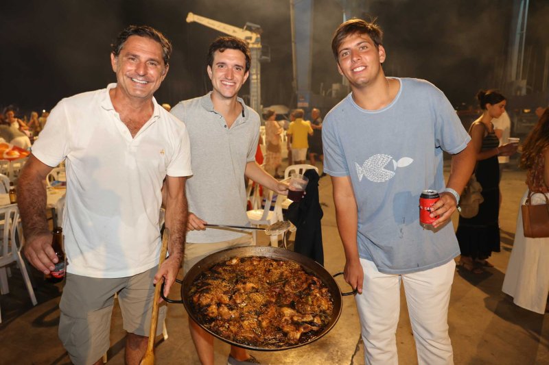 GANADORES y GALERIA de FOTOS del Concurso de Paellas del CN Jávea GANADORES y GALERIA de FOTOS del Concurso de Paellas del CN Jávea